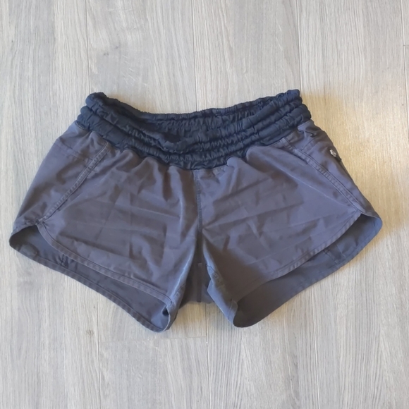 lululemon athletica Pants - Lululemon Tracker Shorts